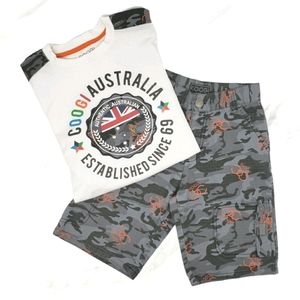 🏷Coogi Boys Short Set, Size 6, White/Gray